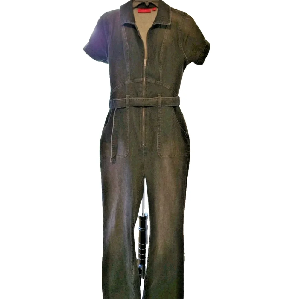 Black Jean Jumpsuit-NWOT-Size Medium - Picture 1 of 16